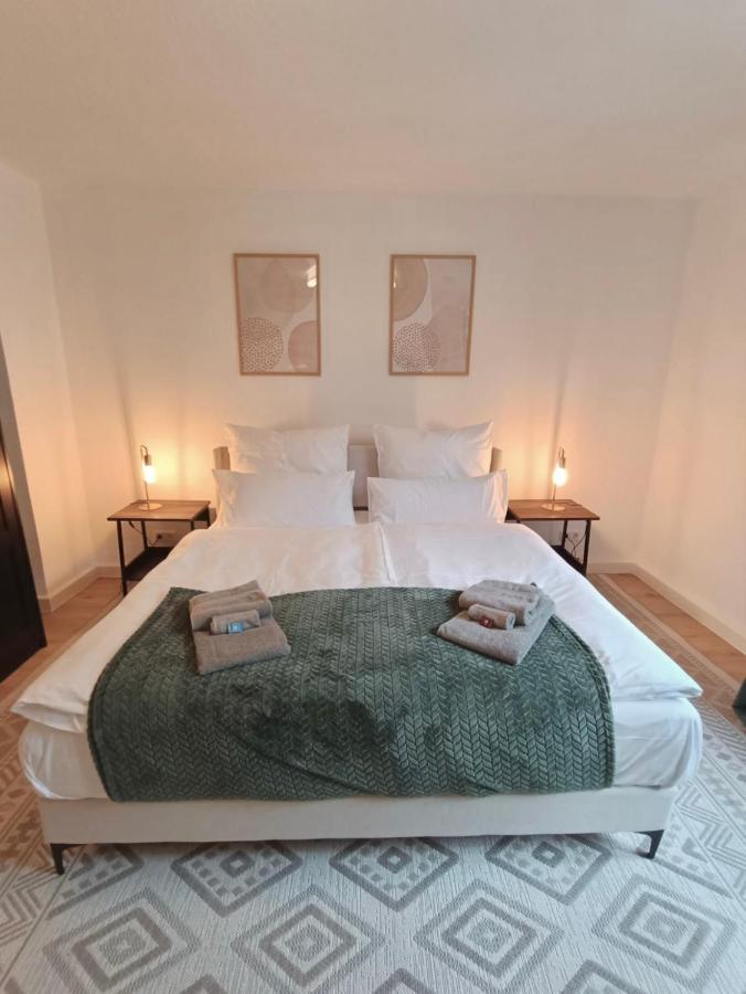 Bright And Central With 2 Beds Incl Workspace Bochum Exterior photo