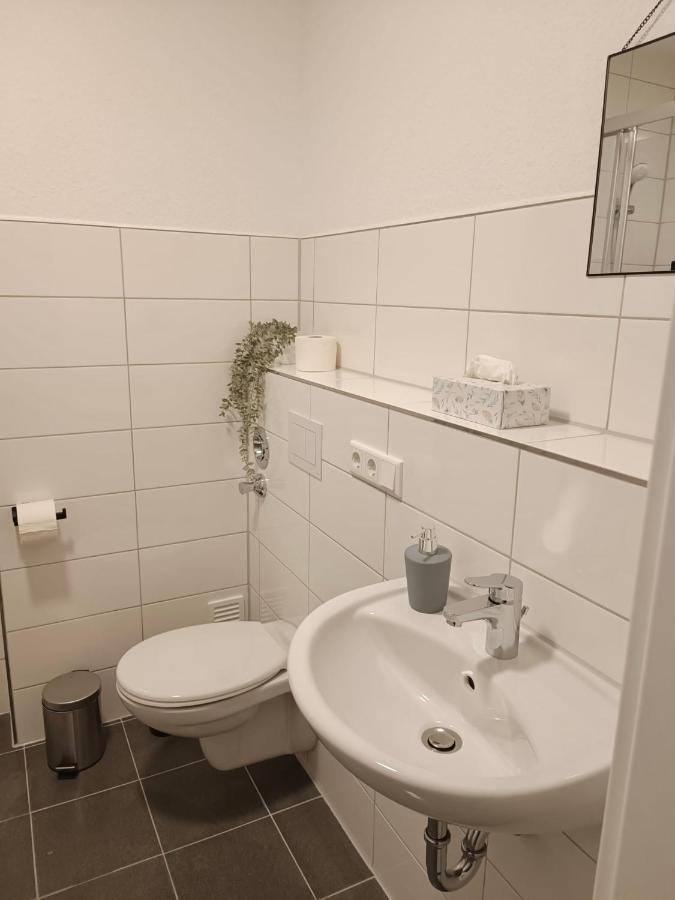 Bright And Central With 2 Beds Incl Workspace Bochum Exterior photo