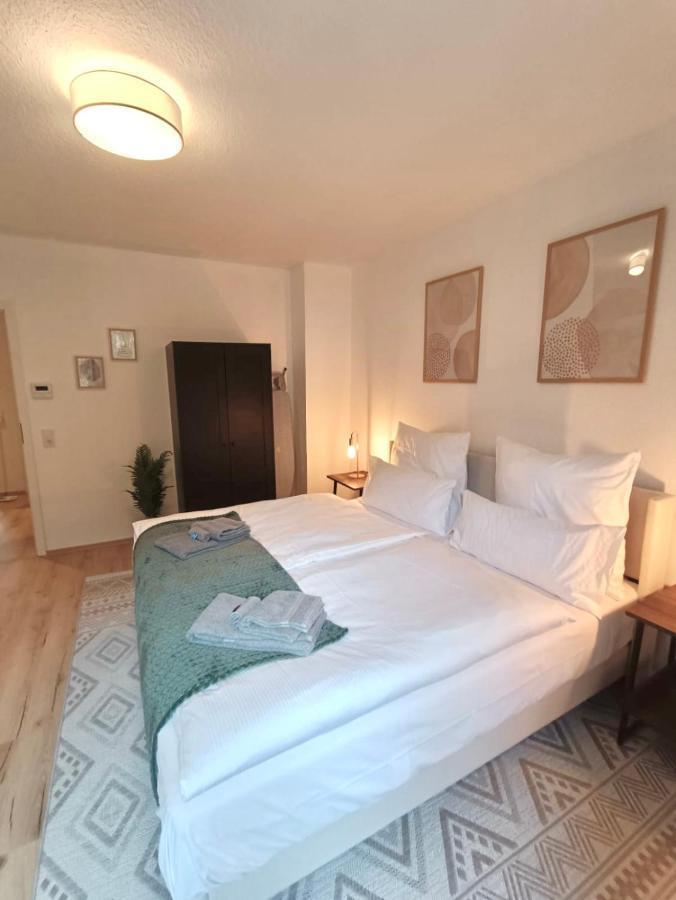 Bright And Central With 2 Beds Incl Workspace Bochum Exterior photo